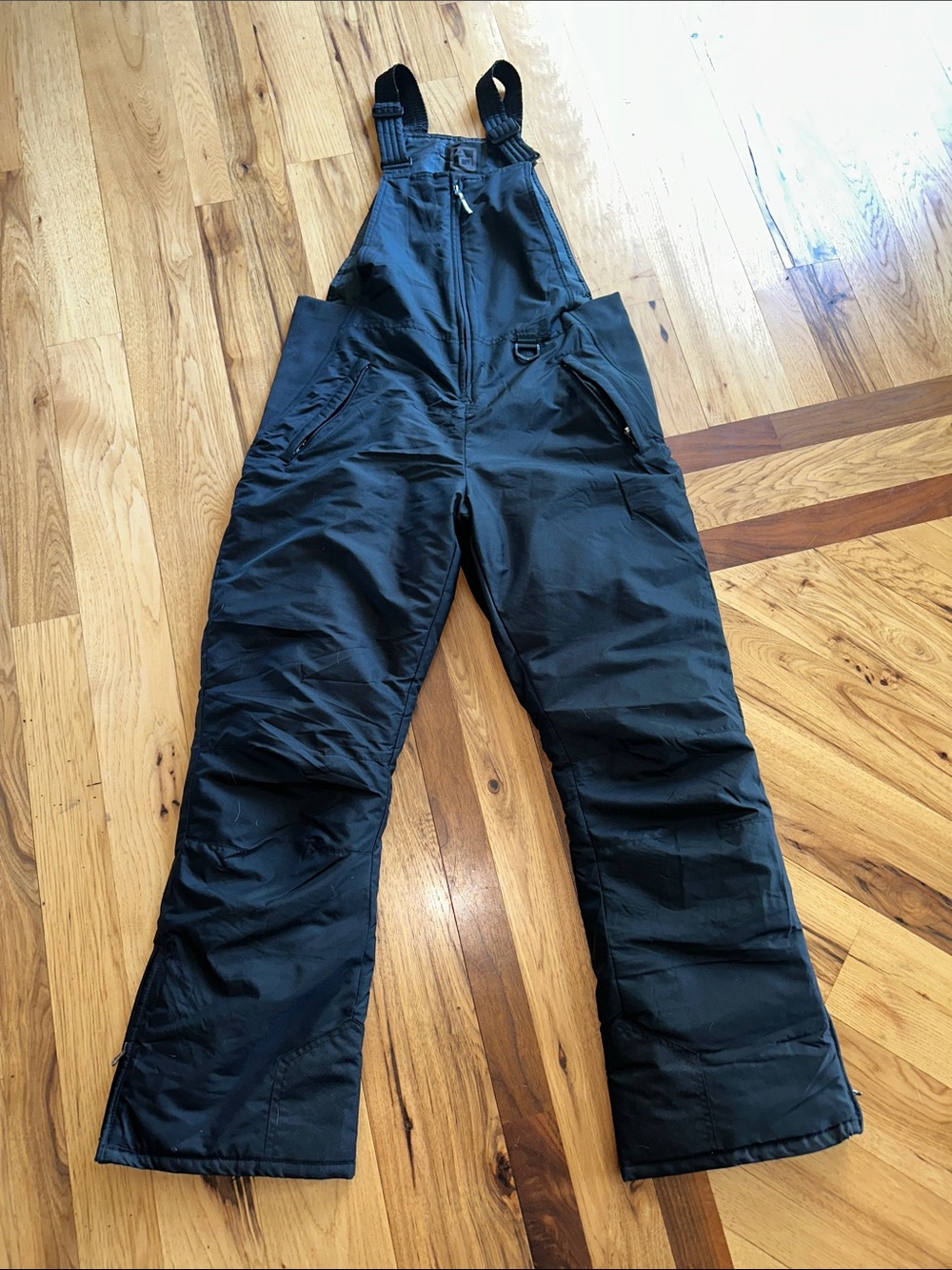 Women’s Black Snow Pants, Medium
